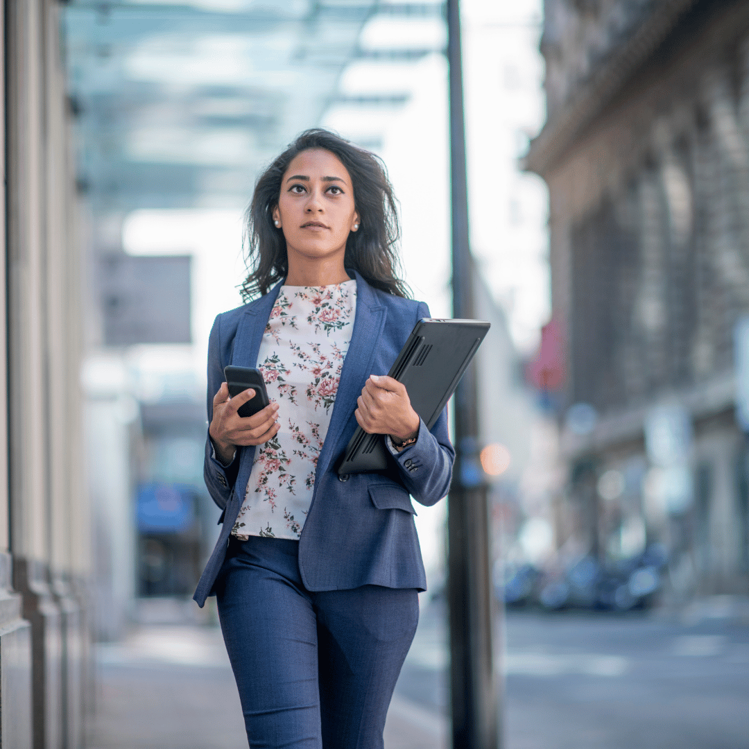 Why an AI Resume Builder is a Game-Changer for Career Professionals