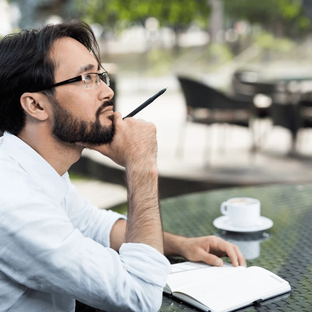 CV Builder: Stop Wasting Time & Start Profiting Now!